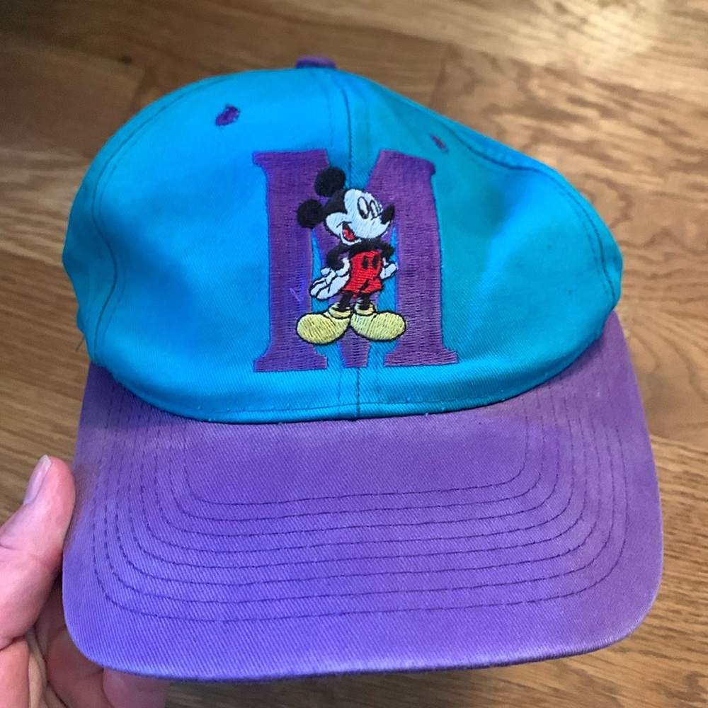 Vintage 90s Disney Mickey Mouse Embroidered Hat Color Block